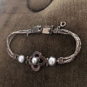 Bali Pearl Sterling Silver Bracelet- 748 $35 or $30 w/offer